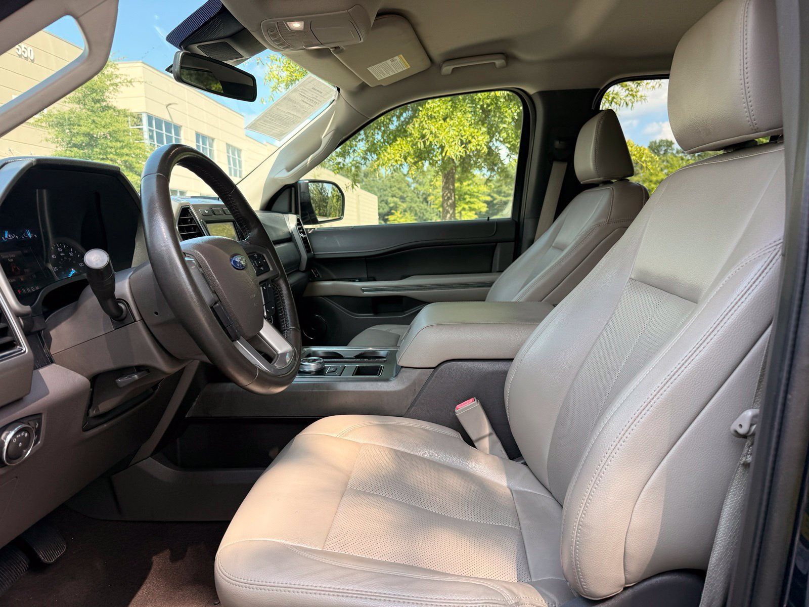 Used 2021 Ford Expedition XLT RWD image 33