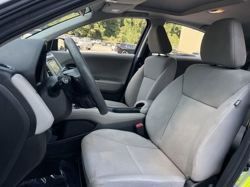 Used 2018 Honda HR-V EX image 12