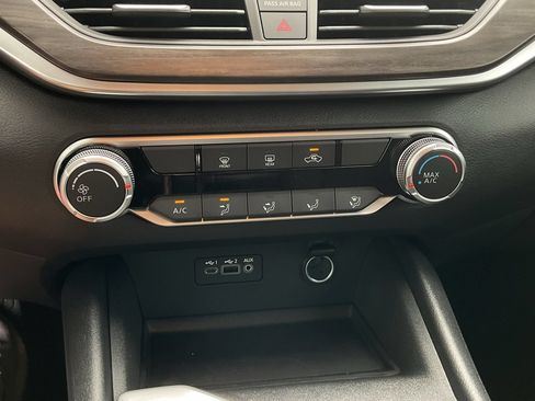 New 2026 Nissan Altima 2.5 SV FWD image 19