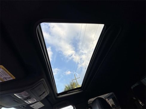 Used 2023 Nissan Frontier Pro-X w/ Pro-X Premium Package image 27