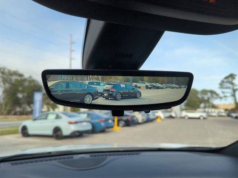 Used 2024 Buick Enclave Premium image 27