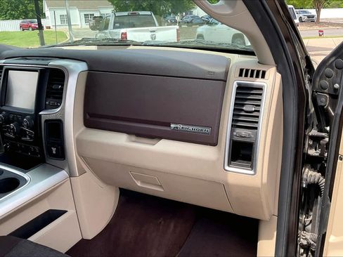 Used 2016 RAM 1500 Big Horn AWD/4WD image 17
