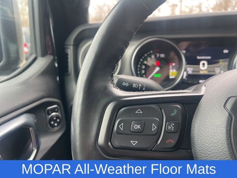 Used 2023 Jeep Wrangler Unlimited w/ Cold Weather Group image 31