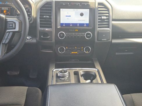 Used 2021 Ford Expedition Max XLT RWD image 17