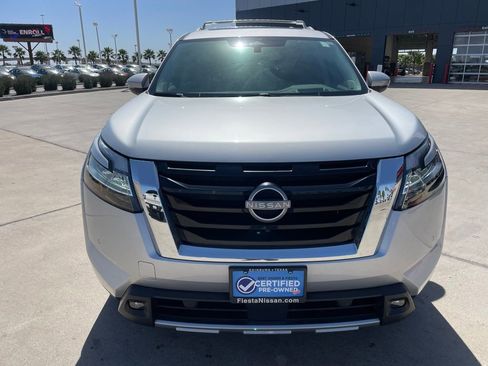 Certified 2023 Nissan Pathfinder Platinum w/ Cargo Package image 6