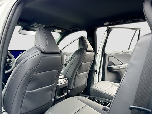 New 2026 Lexus TX 500h AWD image 6