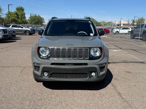 Used 2022 Jeep Renegade Latitude w/ Convenience Group image 2