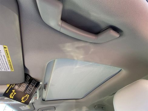 New 2026 Volkswagen Jetta SE image 18