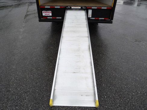 Used 2021 Ford E-350 and Econoline 350 Super Duty RWD image 38