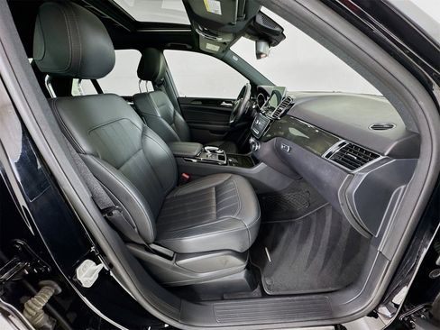 Used 2017 Mercedes-Benz GLE 350 image 30