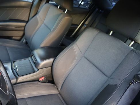 Used 2019 Dodge Charger SXT w/ Plus Group image 13