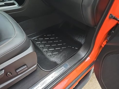 Used 2019 Chevrolet Colorado ZR2 image 86