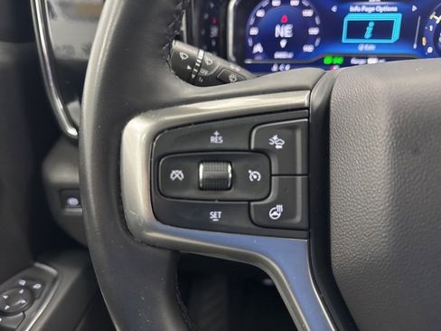 Used 2025 Chevrolet Silverado 1500 LT image 12