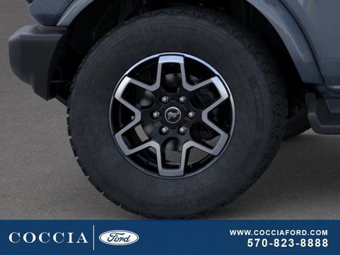 New 2025 Ford Bronco Outer Banks AWD/4WD image 21
