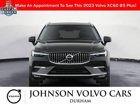 Used 2023 Volvo XC60 B5 Plus image 2