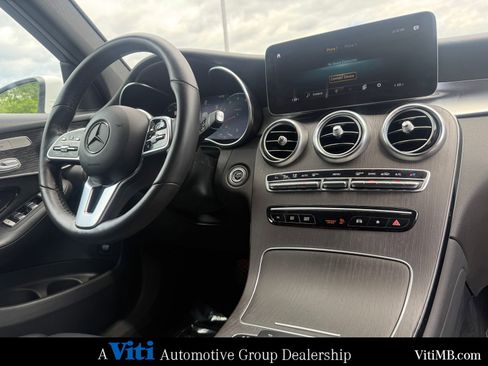Certified 2022 Mercedes-Benz GLC 300 4MATIC image 30