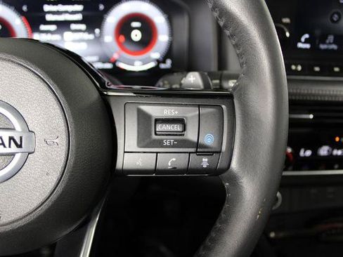Certified 2021 Nissan Rogue Platinum FWD image 27