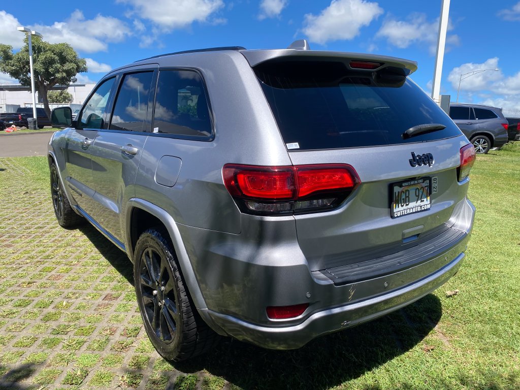 Used 2021 Jeep Grand Cherokee Laredo X RWD image 23