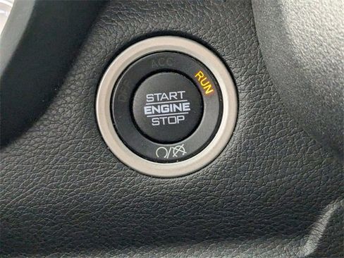 Used 2024 RAM 3500 Tradesman w/ Chrome Appearance Group image 23