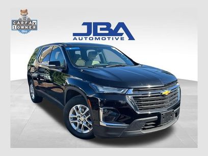 Used 2023 Chevrolet Traverse LS w/ Safety Package