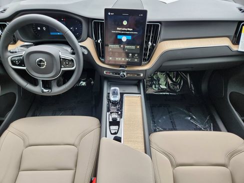 New 2026 Volvo XC60 B5 Plus w/ Climate Package AWD/4WD image 16