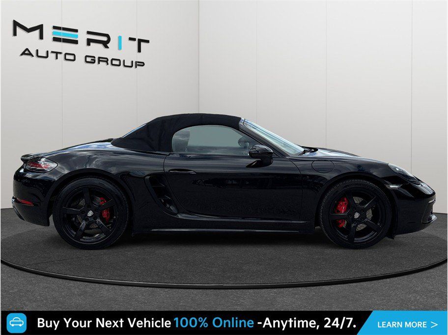 Used 2017 Porsche 718 Boxster S RWD image 10