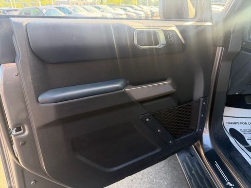 Used 2023 Ford Bronco Outer Banks AWD/4WD image 14