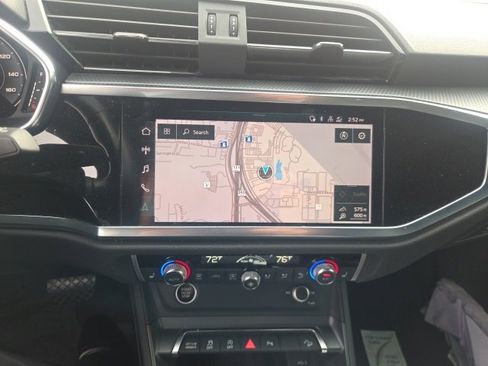 Used 2022 Audi Q3 2.0T Premium Plus image 11