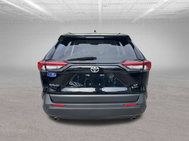 Used 2025 Toyota RAV4 LE AWD/4WD image 6