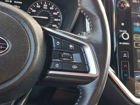 Certified 2025 Subaru Ascent Premium image 22