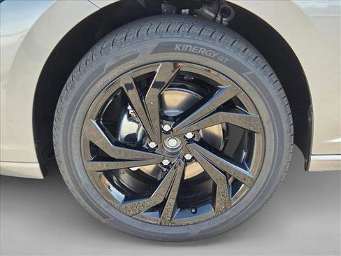 New 2026 Volkswagen Jetta SE FWD image 10