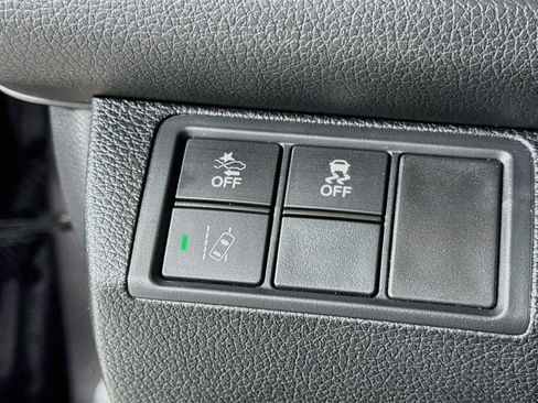Used 2018 Honda Civic Touring image 16