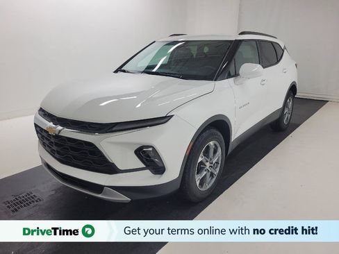 Used 2024 Chevrolet Blazer LT w/ Convenience Package FWD image 1