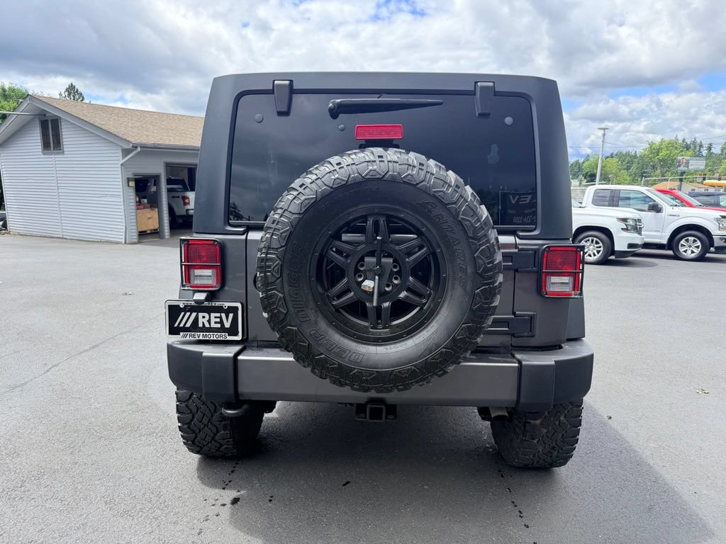 Used 2017 Jeep Wrangler Unlimited Sport AWD/4WD image 4
