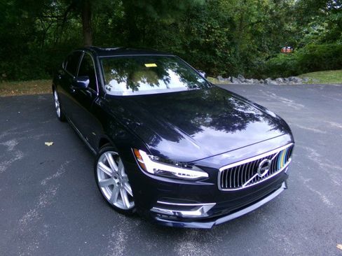 Used 2019 Volvo S90 T6 Inscription w/ Advanced Package AWD/4WD image 2