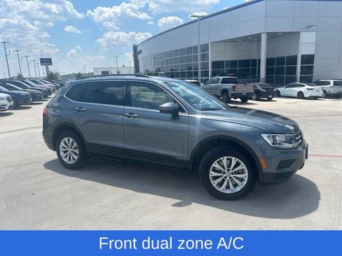 Used 2019 Volkswagen Tiguan SE FWD image 2