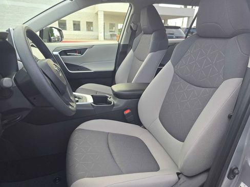Certified 2025 Toyota RAV4 XLE image 23