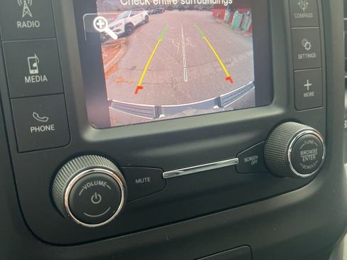 Used 2023 RAM 1500 Big Horn image 28