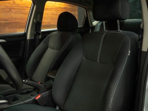 Used 2016 Nissan Sentra S image 10