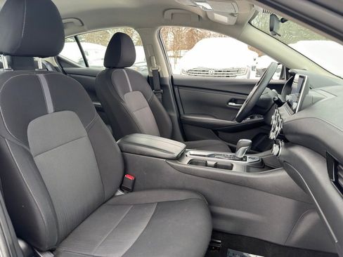 Used 2024 Nissan Sentra SV image 30