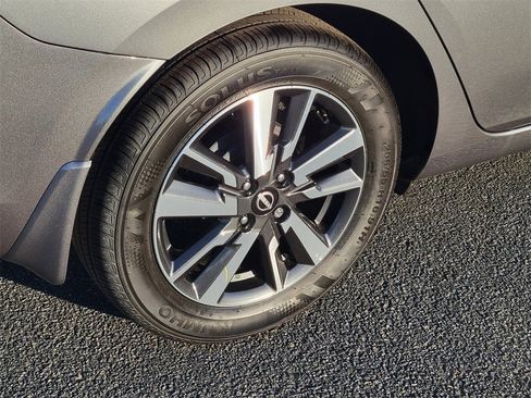 New 2025 Nissan Versa SV w/ Trunk Package image 3