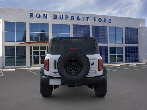 New 2025 Ford Bronco Badlands image 6