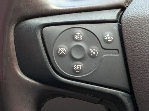 Certified 2017 GMC Acadia SLT FWD image 24