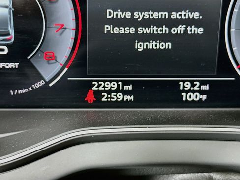 Used 2023 Audi Q5 2.0T Premium Plus AWD/4WD image 19