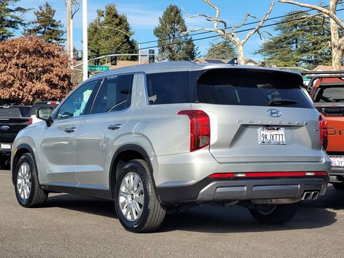Used 2024 Hyundai Palisade SEL image 8