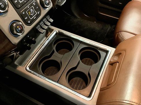 Used 2015 Ford F250 Platinum image 16