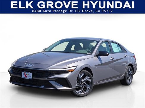 New 2025 Hyundai Elantra SEL image 1