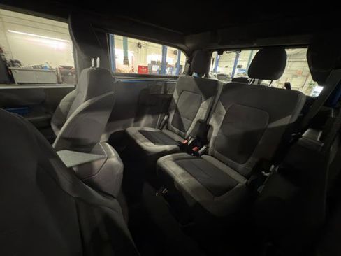 Used 2022 Ford Bronco 2-Door AWD/4WD image 22