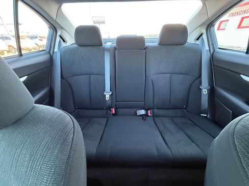Used 2013 Subaru Legacy 2.5i Premium w/ All-Weather Pkg + Moonroof image 27