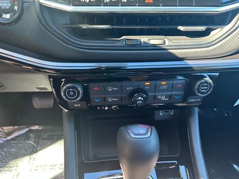 New 2026 Jeep Compass Latitude w/ Quick Order Package 29K image 17